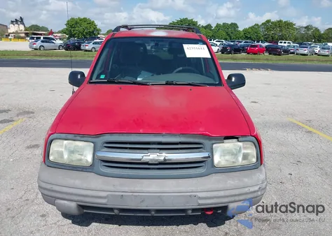 2003 Chevrolet Tracker Hard Top Zr2 from USA, damaged, VIN 2CNBJ734736914220